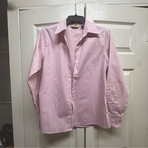 Women’s Eddie Bauer wrinkle resistant collared blouse